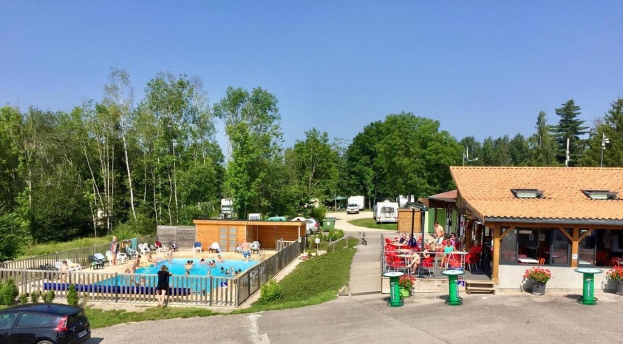 Camping Porte Des Vosges Bulgnéville Exterior foto