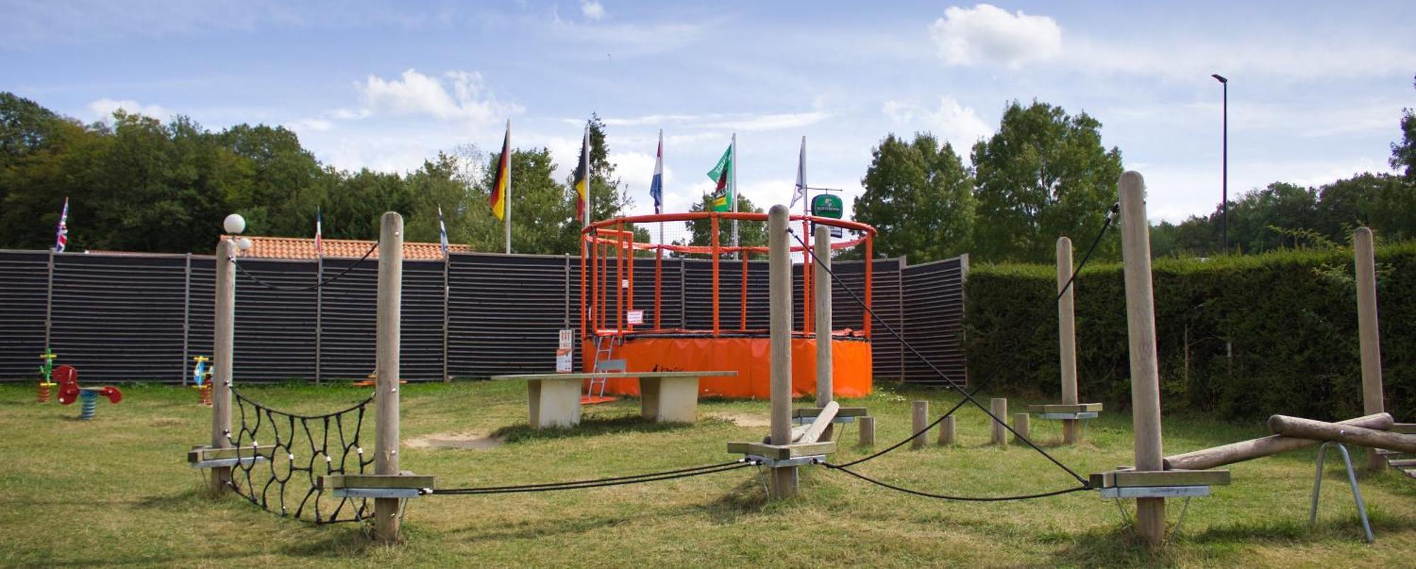 Camping Porte Des Vosges Bulgnéville Exterior foto